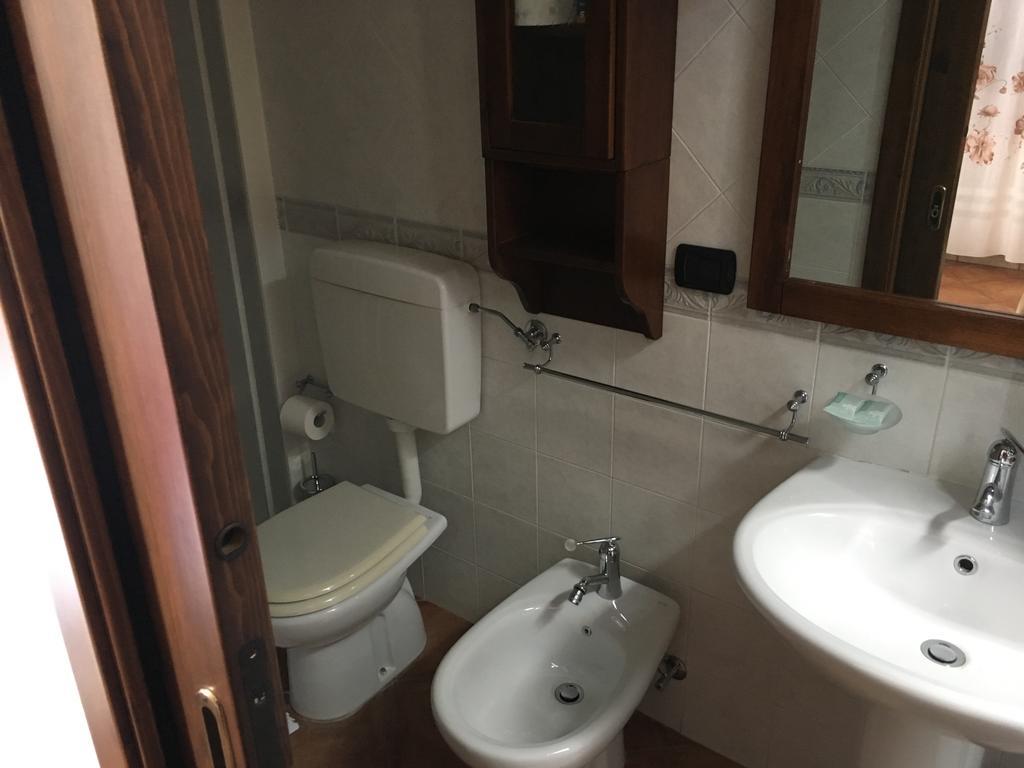 Appartamenti E Camere Il Poggio Di D'Angeli Lidia Auditore Bagian luar foto