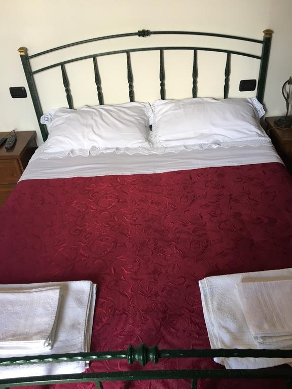 Appartamenti E Camere Il Poggio Di D'Angeli Lidia Auditore Bagian luar foto