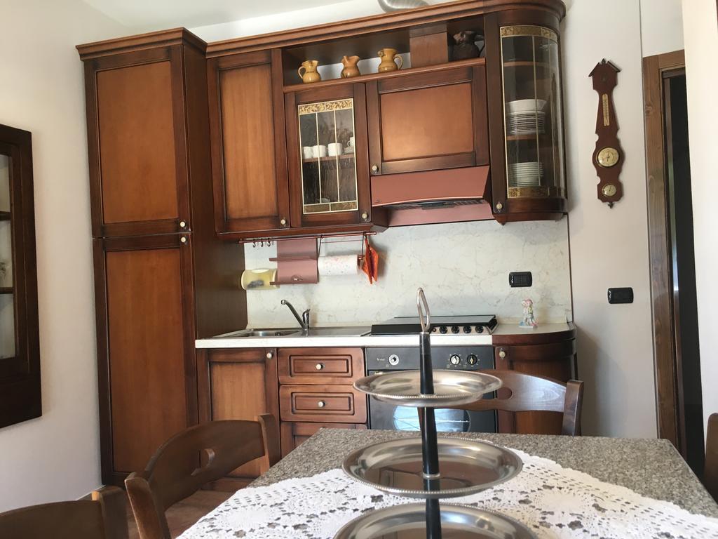 Appartamenti E Camere Il Poggio Di D'Angeli Lidia Auditore Bagian luar foto