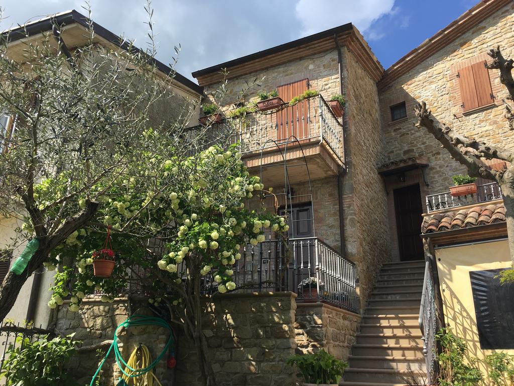 Appartamenti E Camere Il Poggio Di D'Angeli Lidia Auditore Bagian luar foto