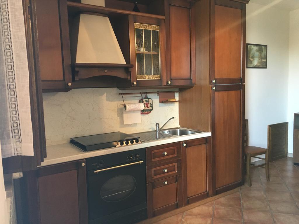 Appartamenti E Camere Il Poggio Di D'Angeli Lidia Auditore Bagian luar foto
