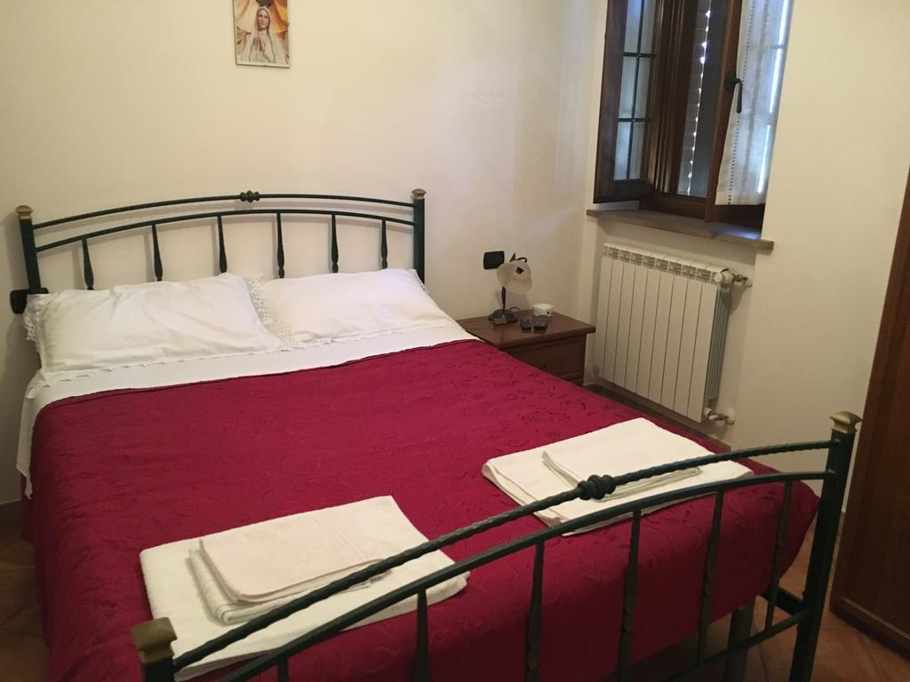 Appartamenti E Camere Il Poggio Di D'Angeli Lidia Auditore Bagian luar foto