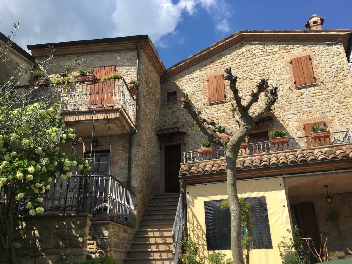 Appartamenti E Camere Il Poggio Di D'Angeli Lidia Auditore Bagian luar foto